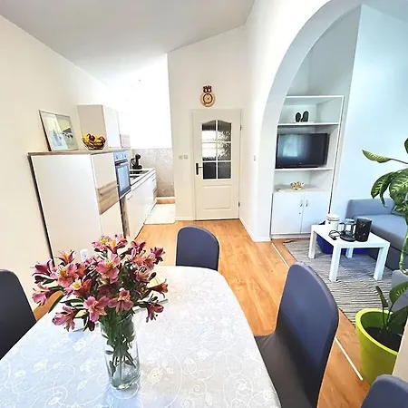 Apartamento Apartment Noel